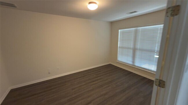 Building Photo - 9628 Morgan Creek Dr