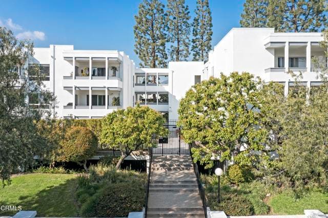 Building Photo - 190 Arroyo Terrace