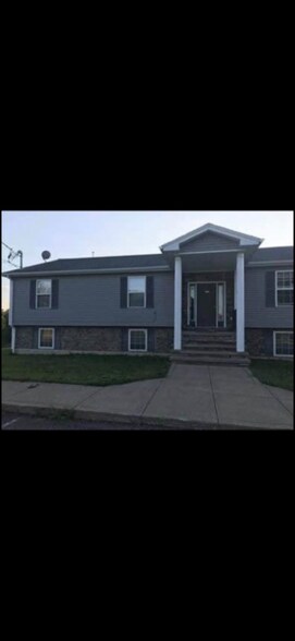 Building Photo - 180 Bemis Rd