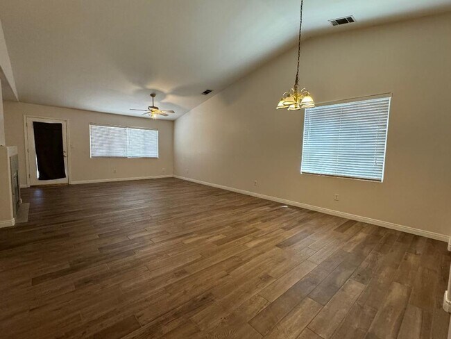 Building Photo - 8510 Eagles Landing Dr