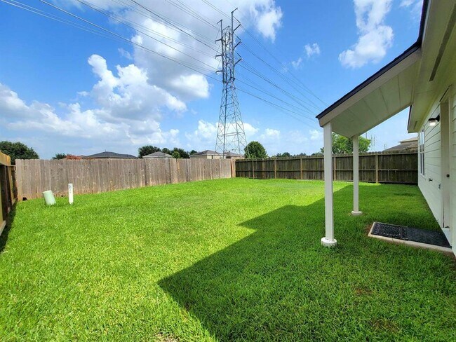 Building Photo - 7818 Black Gap Dr