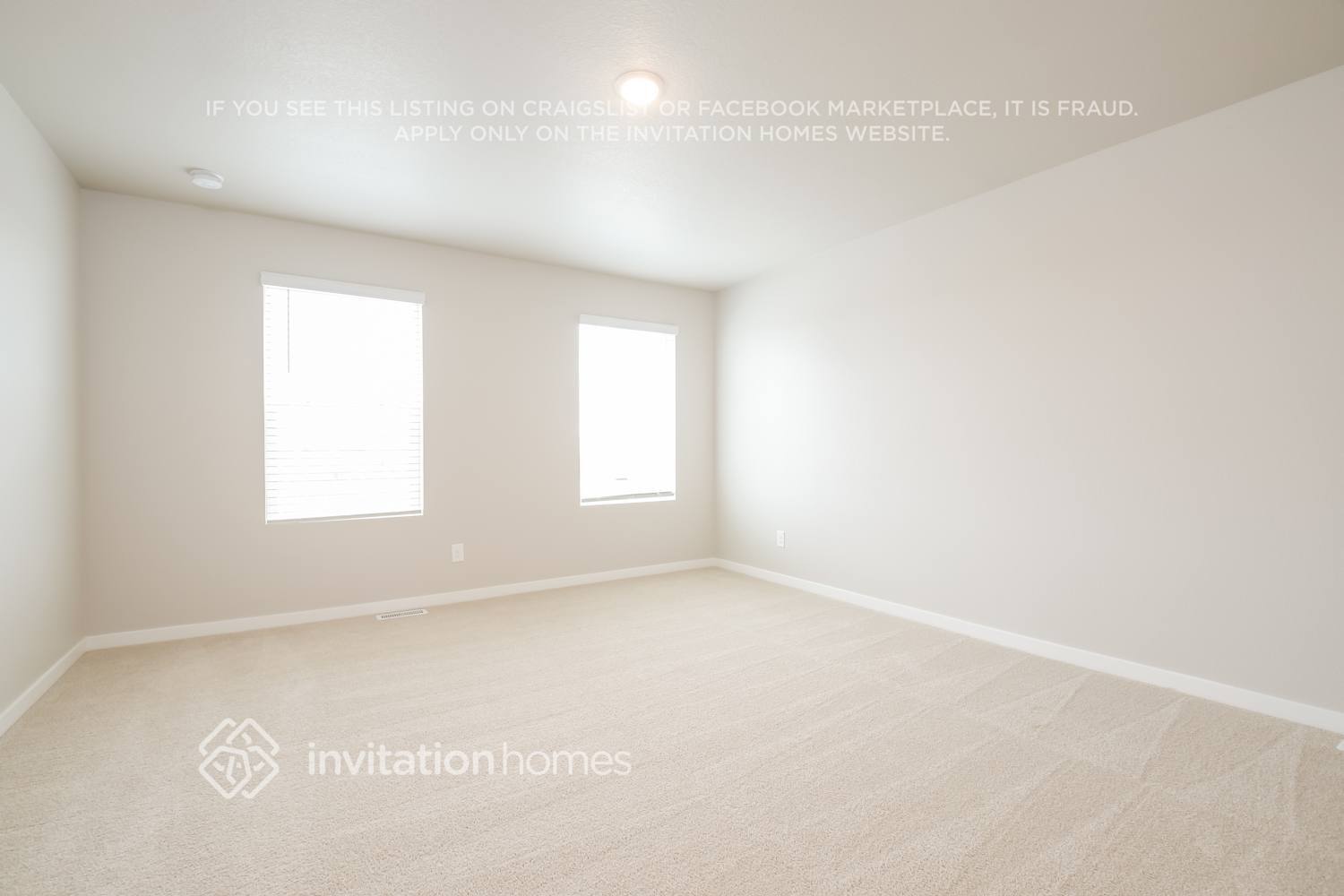 Building Photo - 2161 Christina St