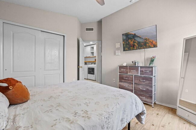 Building Photo - 6244 Spotted Eagle Dr