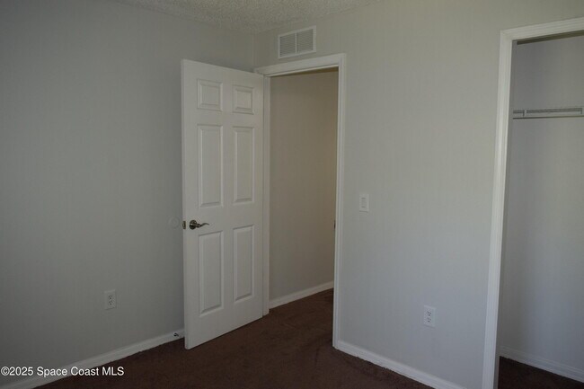 Building Photo - 939 Lyons Cir NW