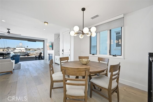 Building Photo - 413 Edgewater Pl