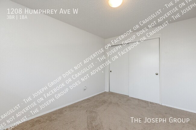 Building Photo - 1208 Humphrey Ave W