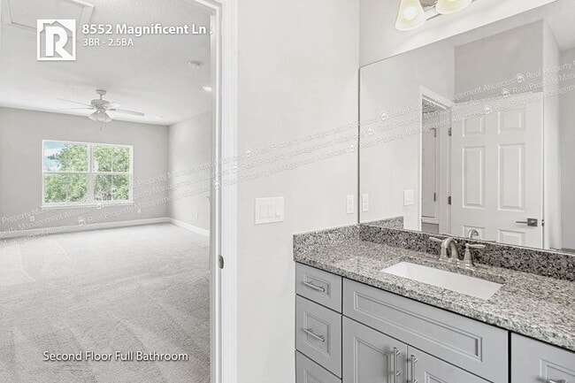Building Photo - 8552 Magnificent Ln