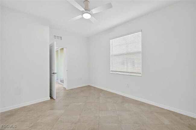 Building Photo - 14771 Anchorage Rd