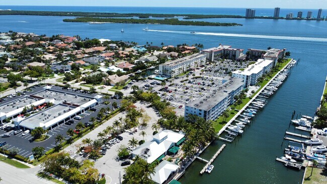 Building Photo - 108 Paradise Harbour Blvd
