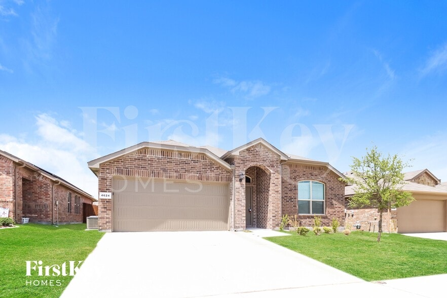 Building Photo - 4624 Corktree Ln