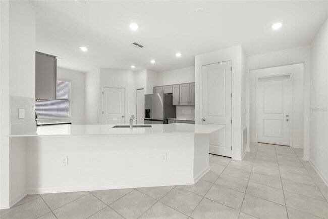 Building Photo - 1620 Marksman Rd