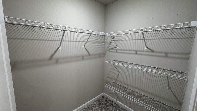 Building Photo - 225 Westfield Dr