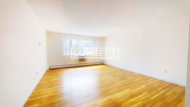 Building Photo - 88 Gardner St