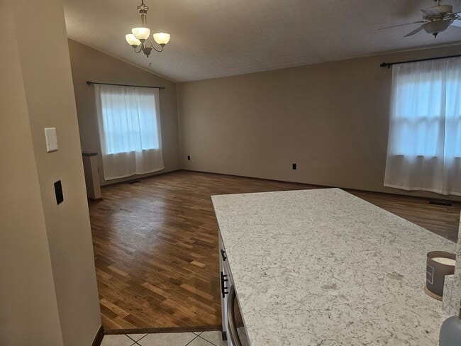 Building Photo - 5244 Wagon Wheel Ln