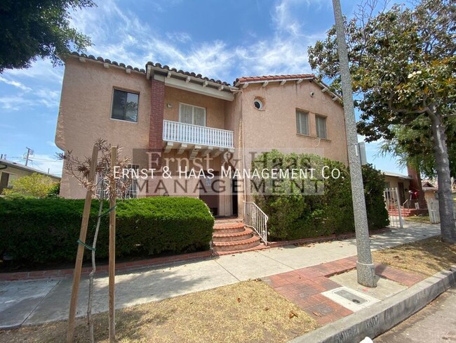 Primary Photo - 1407 Olive Ave