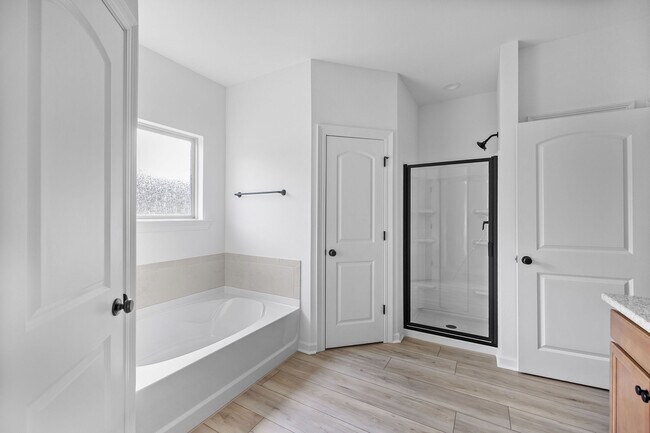 Building Photo - 44256 Doc Hyde Rd