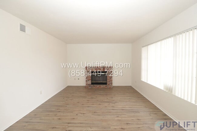 Building Photo - 10363 Penrod Ln