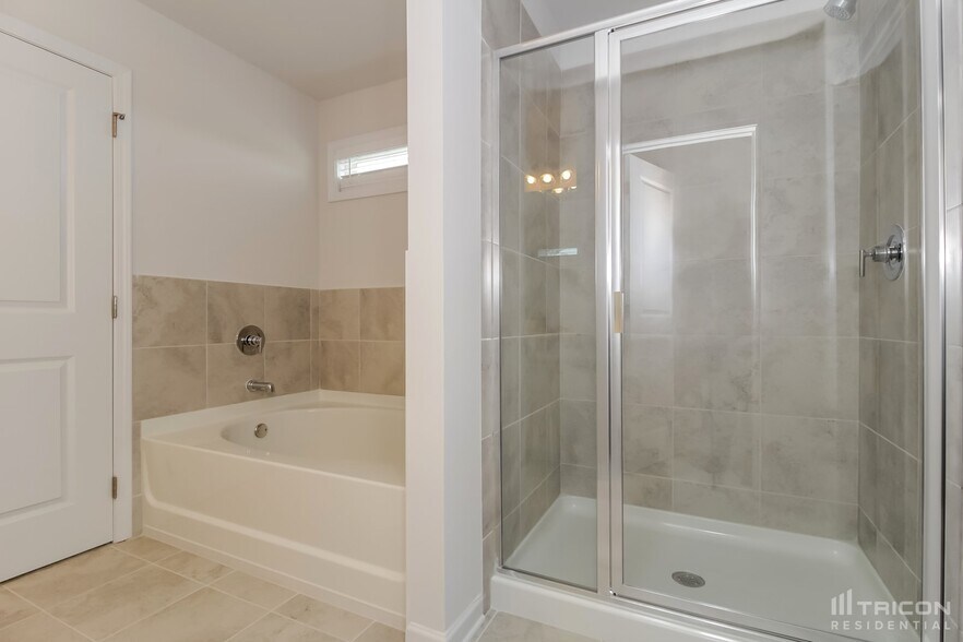 Building Photo - 25 Leyland Ct