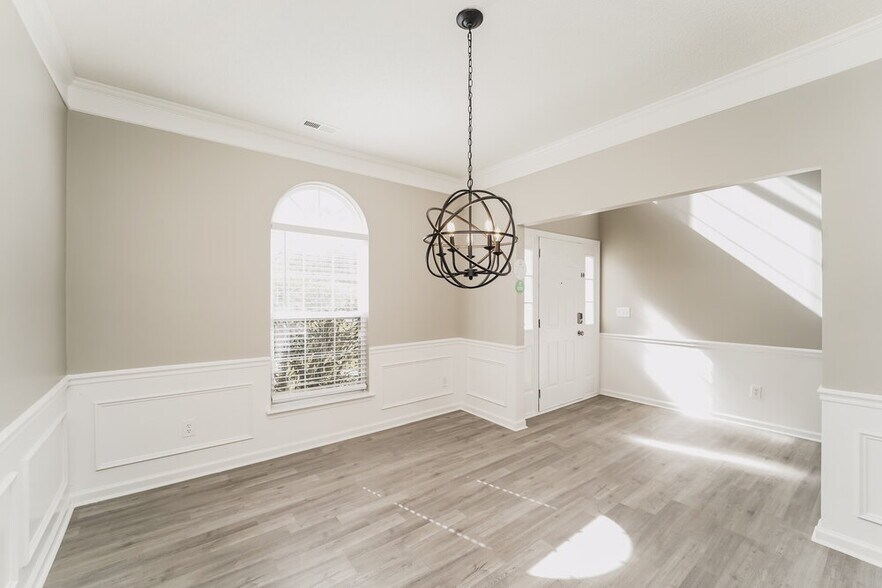 Building Photo - 3438 Lazy Day Ln