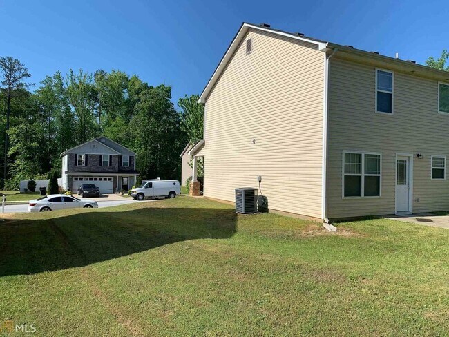 Building Photo - 25 Wexford Way