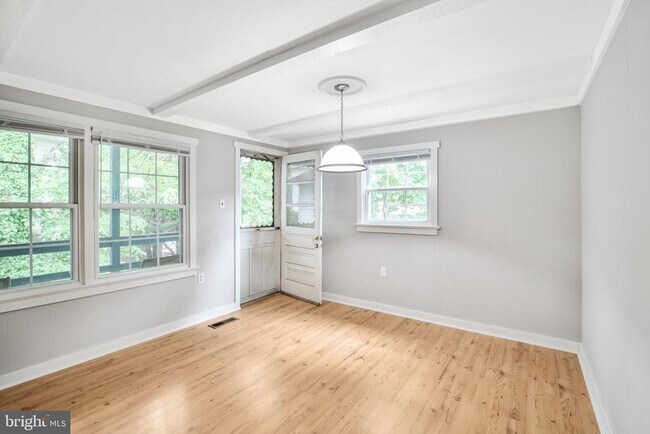 Building Photo - 430 Richey Ave