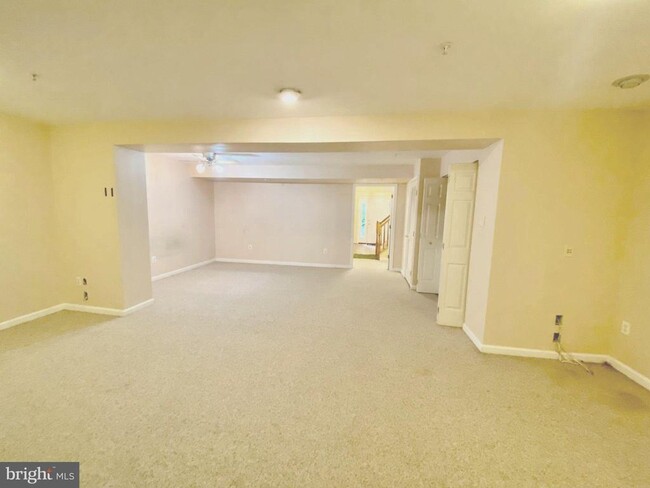 Building Photo - 13029 Vaden Terrace