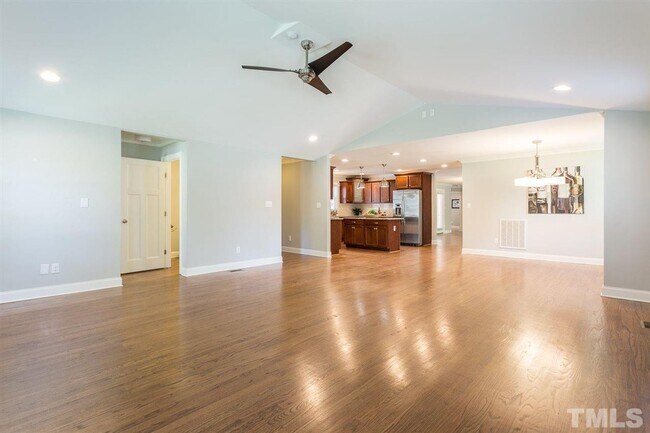 Building Photo - Gorgeous 4 Bedroom Ranch Home, Near Mordecai/Oakwood Neighborhoods, Premium Finishes, Fenced Back...