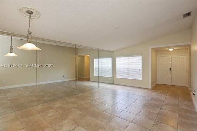 Building Photo - 11255 SW 143rd Ct