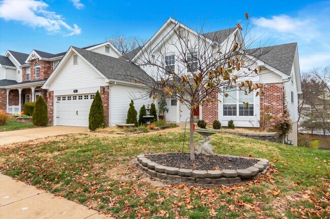 Building Photo - 627 Fox Hill Estates Dr