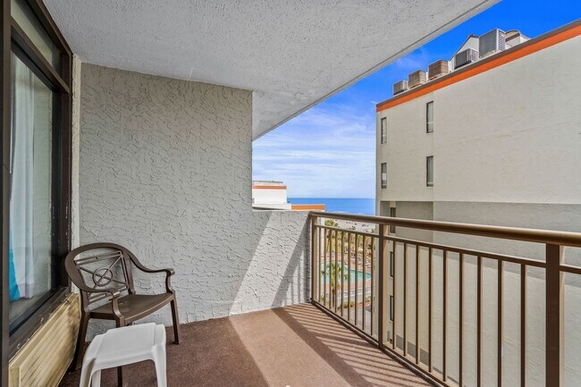 Building Photo - 7200 N Ocean Blvd