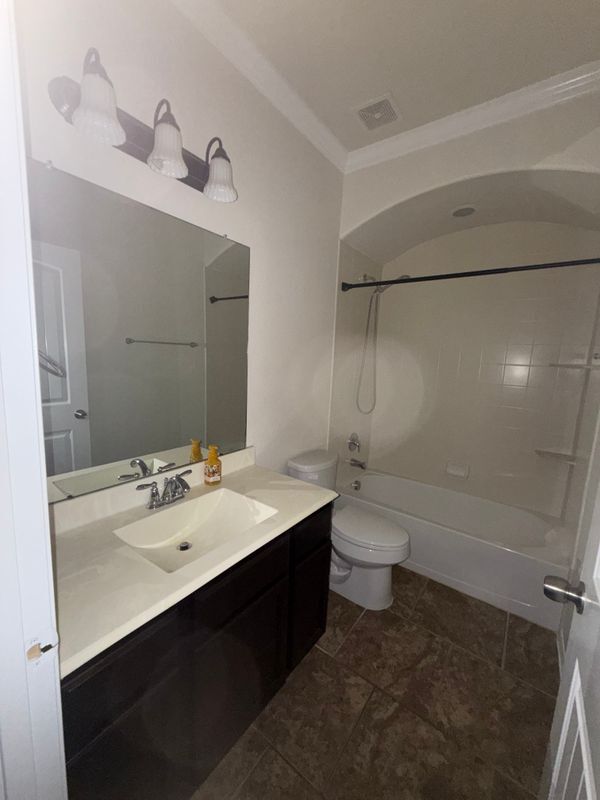 Building Photo - 21507 Cotton Valley Ln