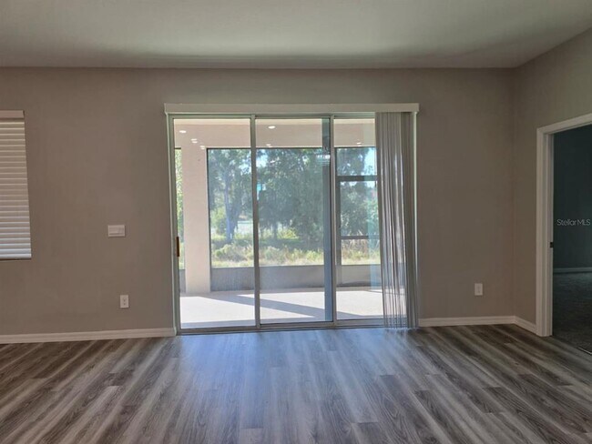 Building Photo - 6779 Flint Crk Dr