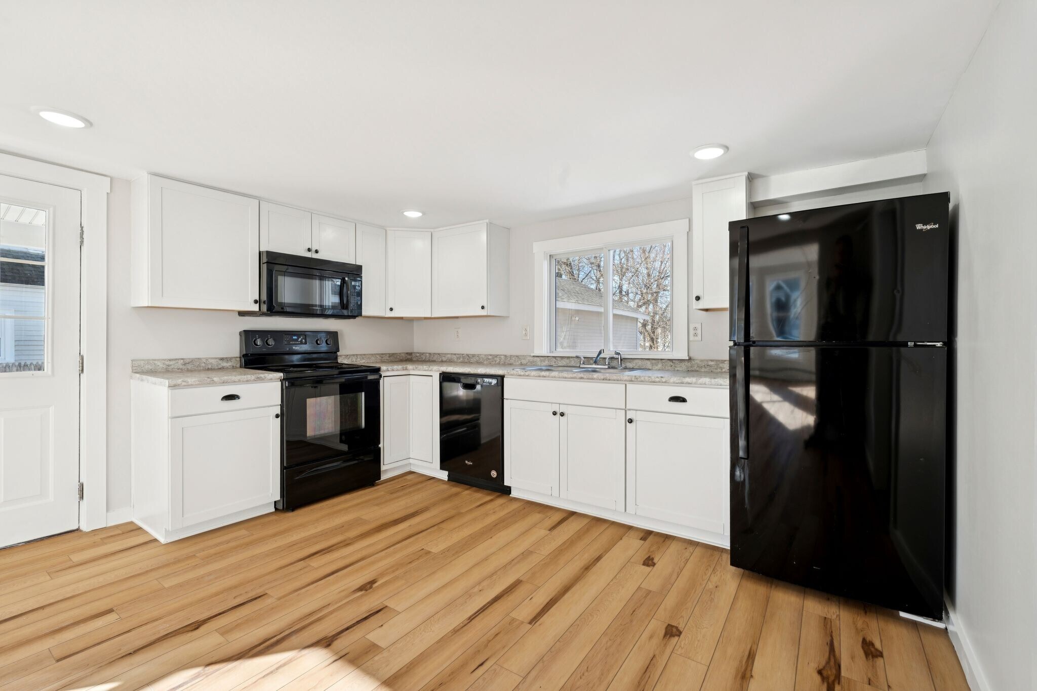 Building Photo - 57 Congress St