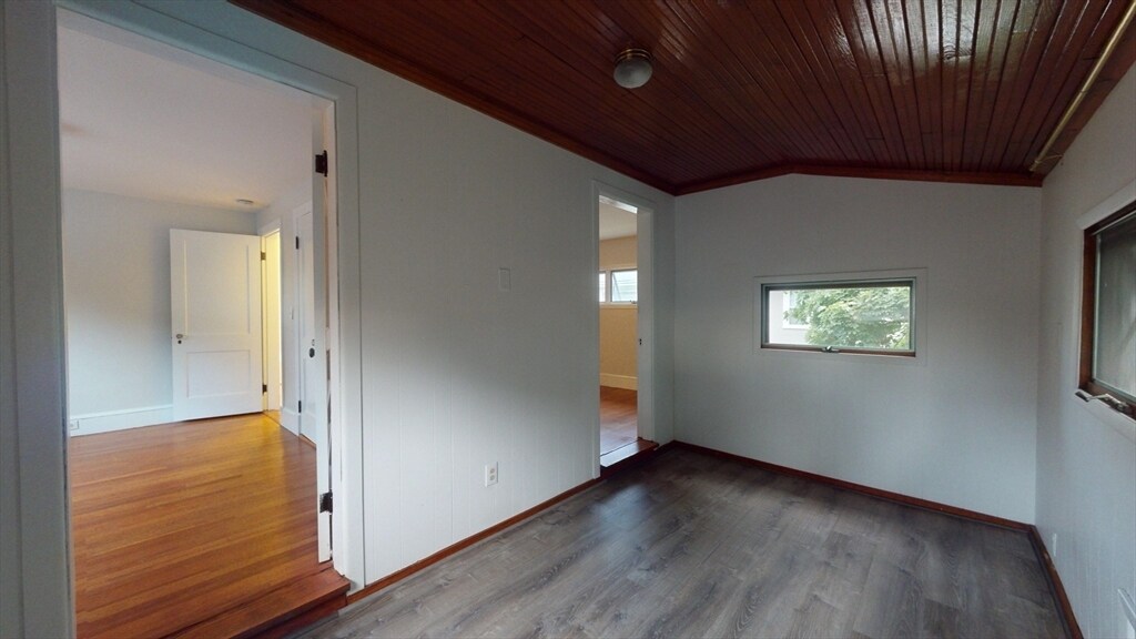 Building Photo - 59 Hillsdale Rd