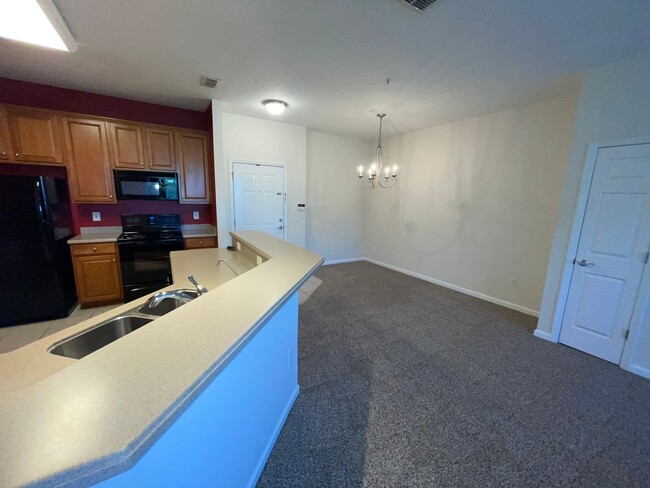 Building Photo - Campfield Condominiums Rentals, Sales and ...