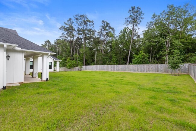 Building Photo - 2118 Bennet Ct
