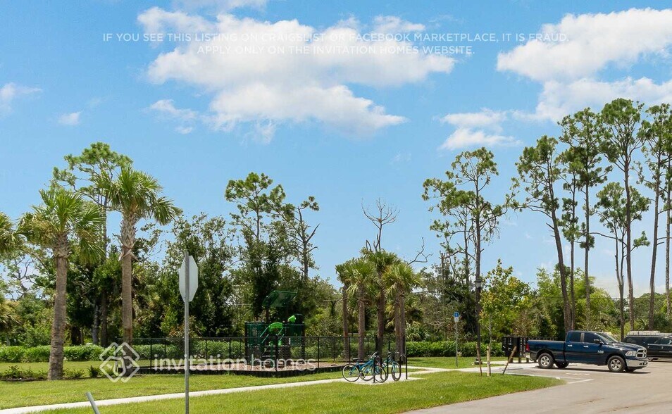 Building Photo - 2784 Riverfield Rd