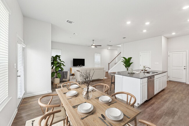 The Oaks on Chisholm Trail apartments — community photo - The Oaks on Chisholm Trail