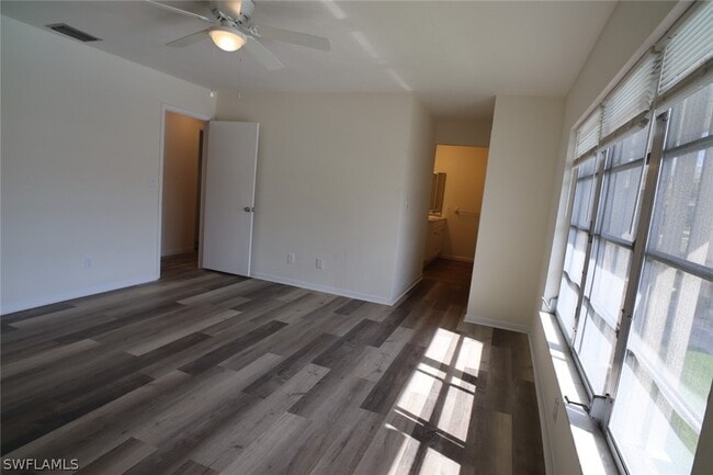 Building Photo - 4012 Coronado Pkwy