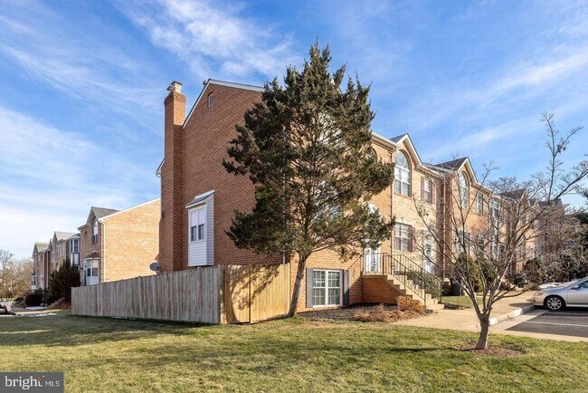 Building Photo - 46652 Clearview Terrace