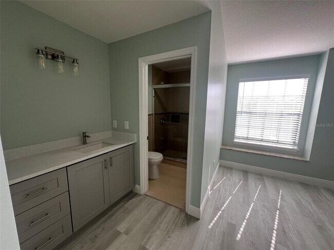 Building Photo - 2906 Candela Ct