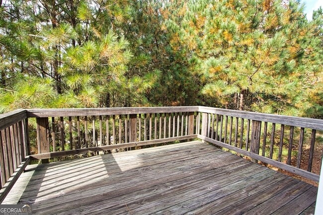 Building Photo - 960 Franklin Mill Trace