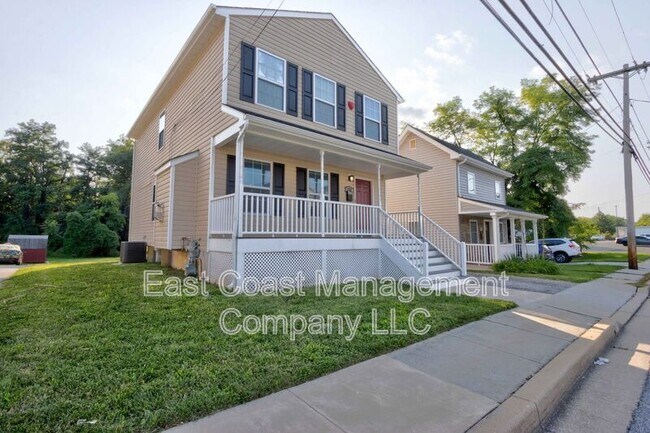 Building Photo - 137 Winters Ln