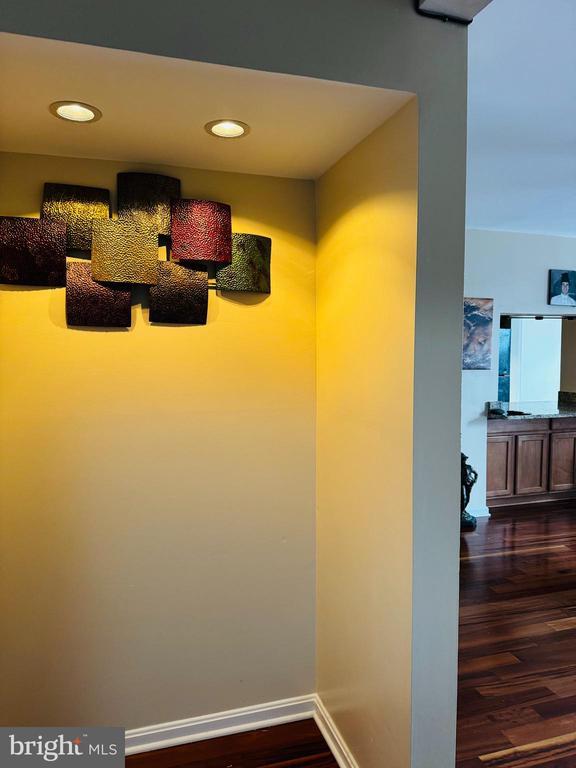 Building Photo - 118 Westwick Ct