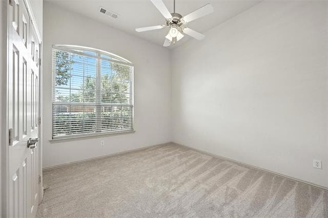 Building Photo - 520 Smoke Tree Dr
