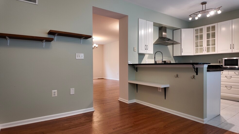 Living Room Kitchen area - 4094 Fountainside Ln
