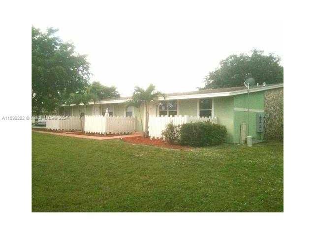 Building Photo - 7118 Southgate Boulevard Apt #7118, North ...