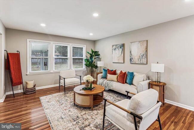 Building Photo - 7 Cedar Bluff Ct