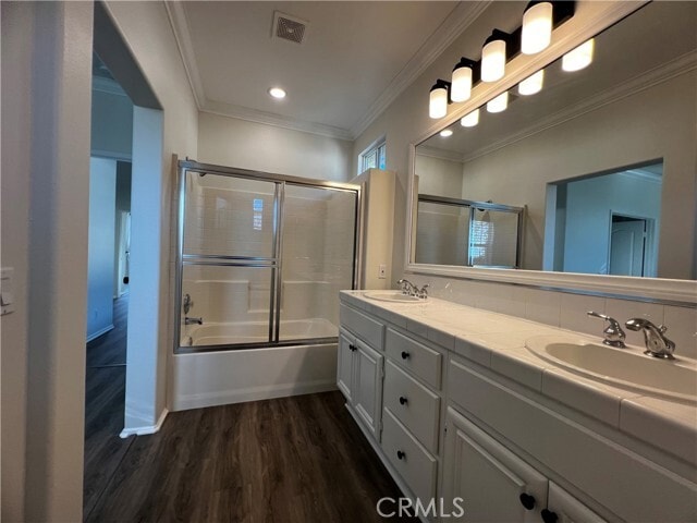 Building Photo - 15 Second St