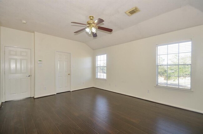 Building Photo - 15002 Turphin Way